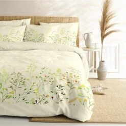 Cinderella Dekbedovertrek Isabella - Satijn - 140x200/220 Cm - Yellow -Bedden Bij Leen Bakker 1000042991 0103