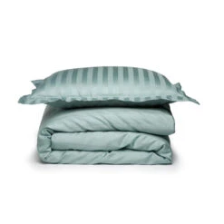 Damai Dekbedovertrek Katoen-satijn - 260x260/220cm - Mist Groen Gestreept 7 Damai Dekbedovertrek Katoen-satijn - 260x260/220cm - Mist Groen Gestreept -Bedden Bij Leen Bakker 1000051418 0101