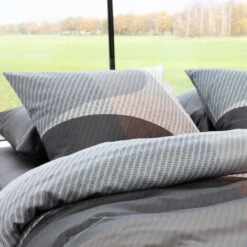 Damai Dekbedovertrek Moore - Satijn - 260x200/220 Cm - Basalt -Bedden Bij Leen Bakker 1000053511 0102