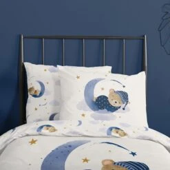 Good Morning Dekbedovertrek "Sleeping" - Ecru - (120x150 Cm) -Bedden Bij Leen Bakker 1000094430 0104