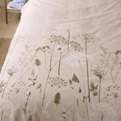 Ariadne At Home Wind Dekbedovertrek - Zacht Roze-1-persoons (140 X... -Bedden Bij Leen Bakker 288fee5c742449579a30b0e29f3739bd