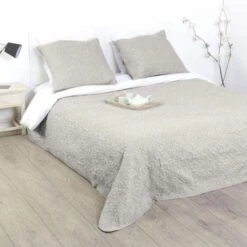 Atmosphera - Bedsprei - Beige - 260x240 Cm -Bedden Bij Leen Bakker e281c0b1f8f1413cbff698c4400958bd